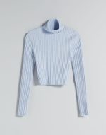 کراپ یقه اسکی برند bershka کد ww0802-02 - تصویر 9