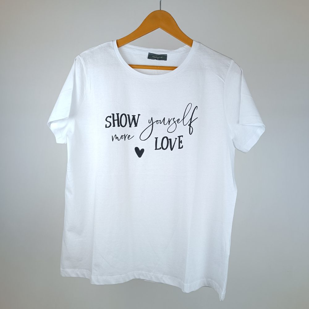 تیشرت زنانه برند essential & mo کد wtsh0604