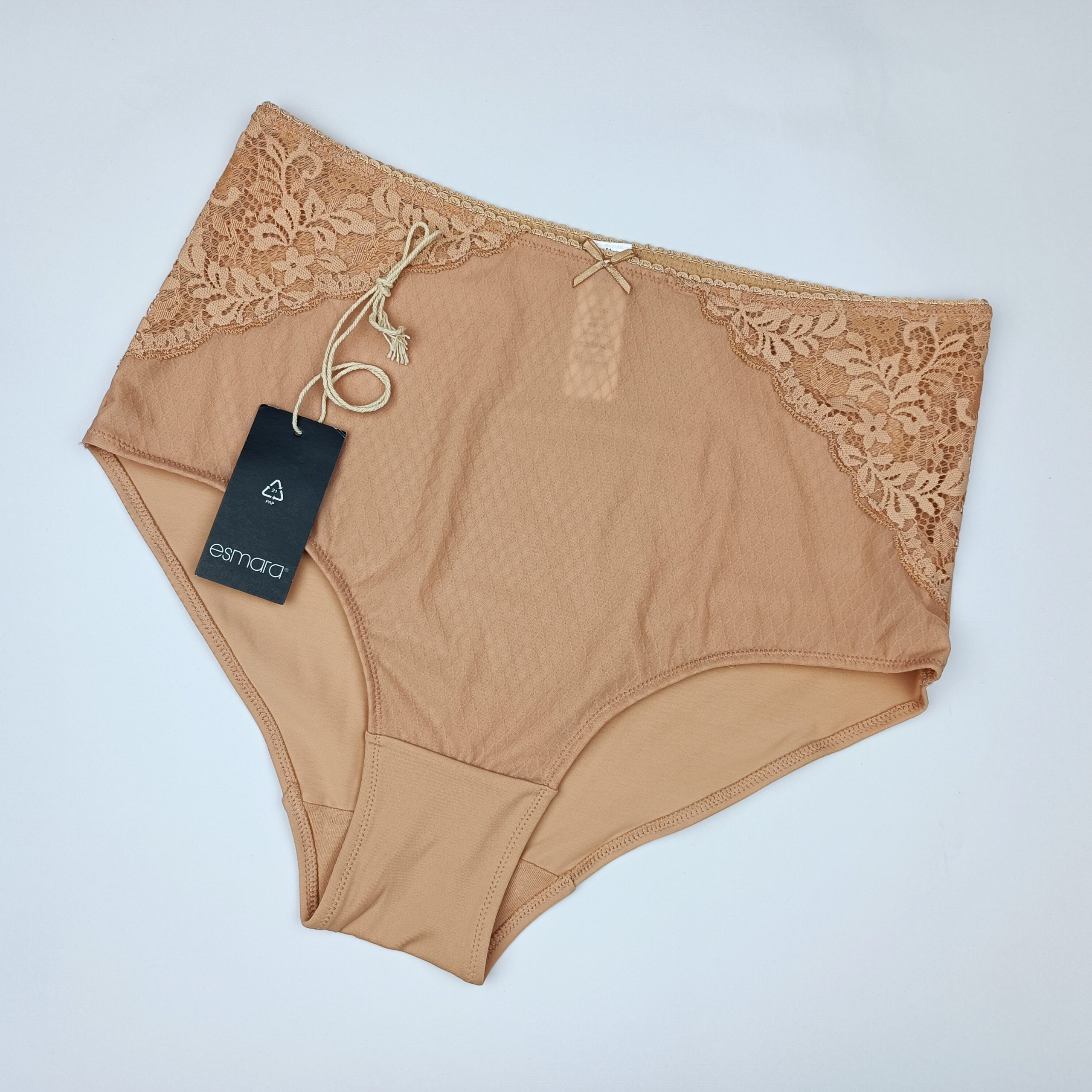 uwwsh0315-02.1 شورت گنی زنانه برند esmara کد uwwsh0315-02