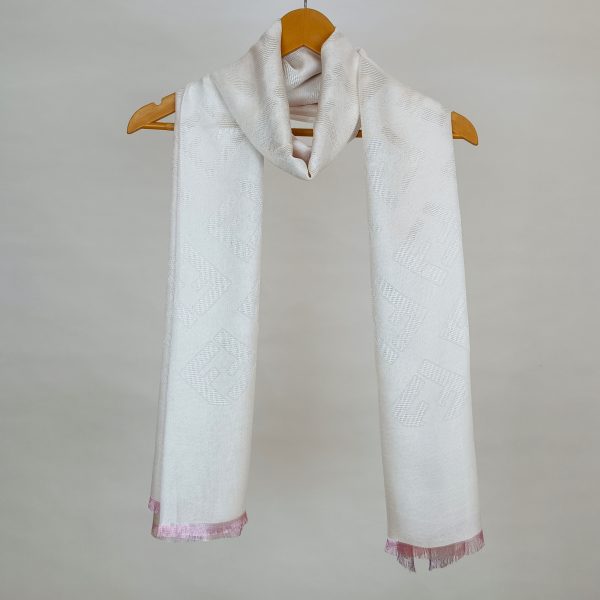 شال طرح برند فندی کد wsc0301-04