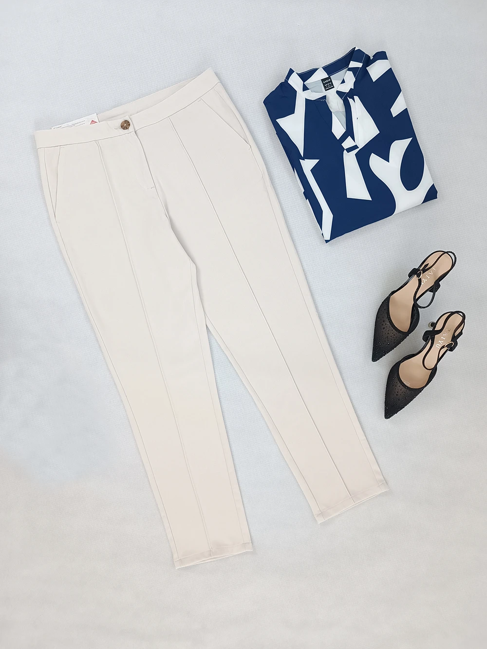 شلوار پارچه ای اسلیم فیت زنانه برند esmara کد WP0701-01