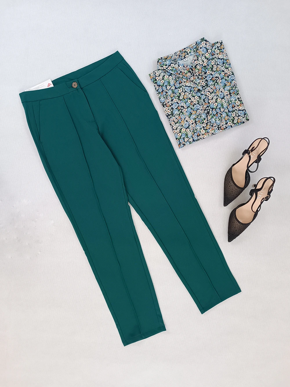 شلوار پارچه ای اسلیم فیت زنانه برند esmara کد WP0701-03