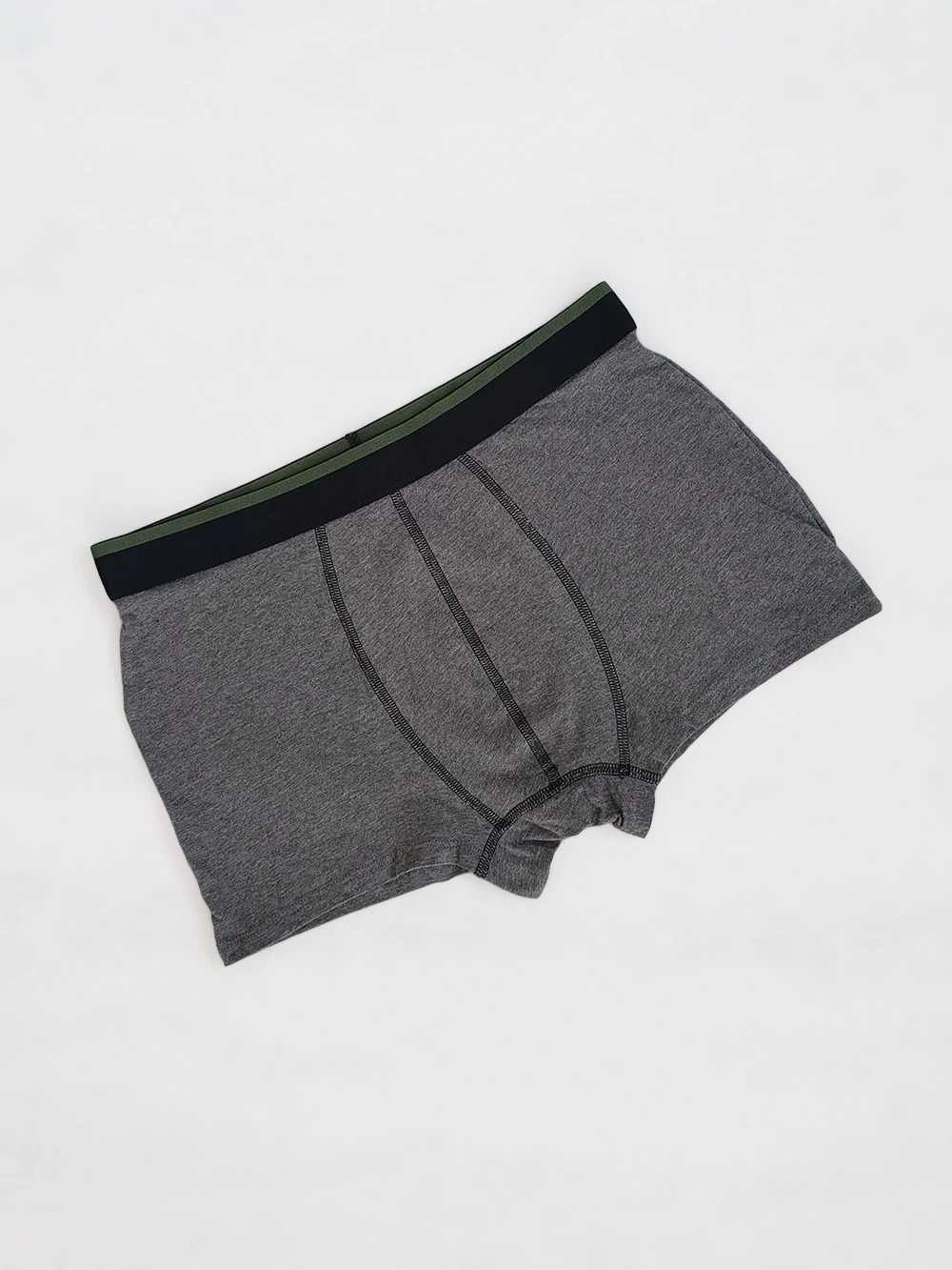 شورت مردانه مدل trunks برند livergy کد uwm0201-01