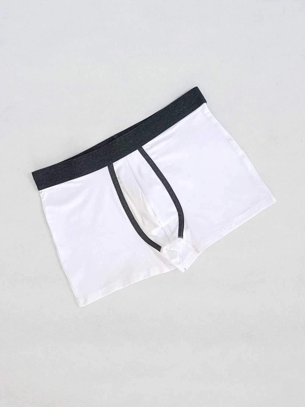 شورت مردانه مدل trunks برند livergy کد uwm0202-01